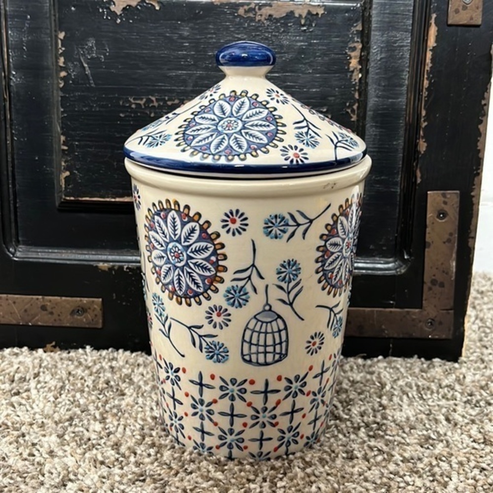 Ceramic hand painted Talavera-Floral Design jar